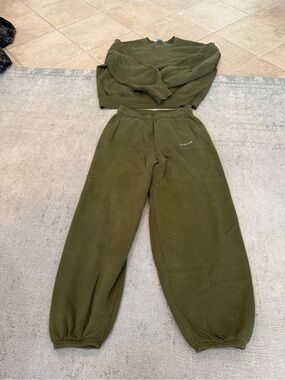 aerie Olive Green Cozy Sweatshirt & Joggers Set